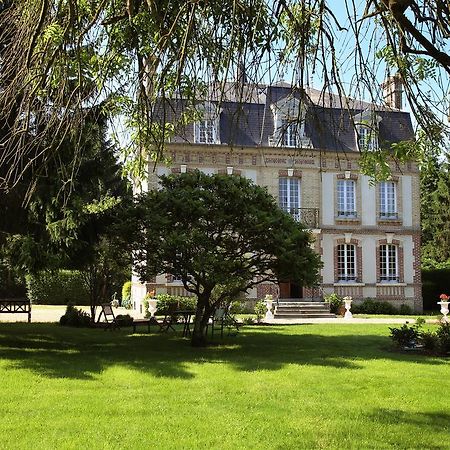 Manoir Le Mesnil Saint-Martin-aux-Chartrains Exterior foto