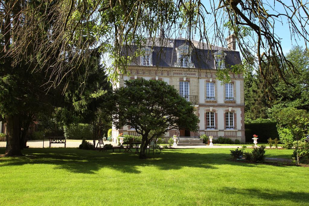 Manoir Le Mesnil Saint-Martin-aux-Chartrains Exterior foto