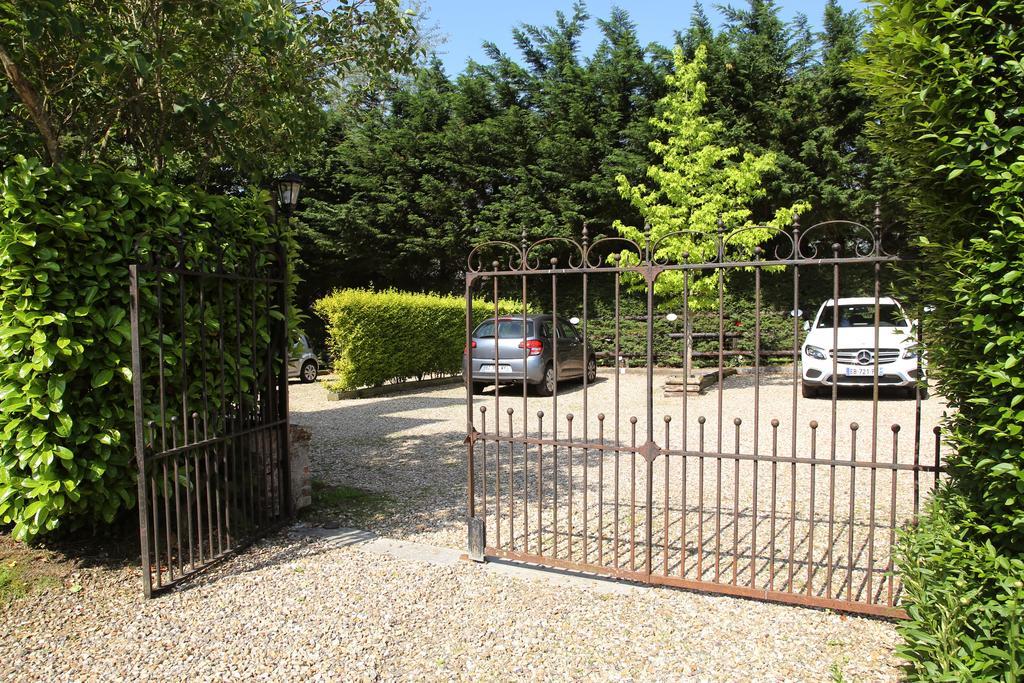 Manoir Le Mesnil Saint-Martin-aux-Chartrains Exterior foto